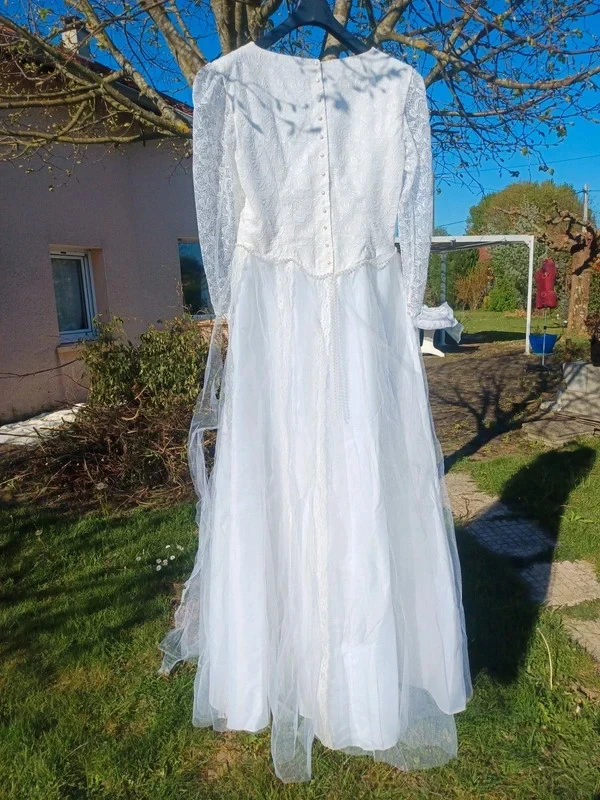 Nieuwe trouwjurk van tule en kant maat 38 40 – photo 15